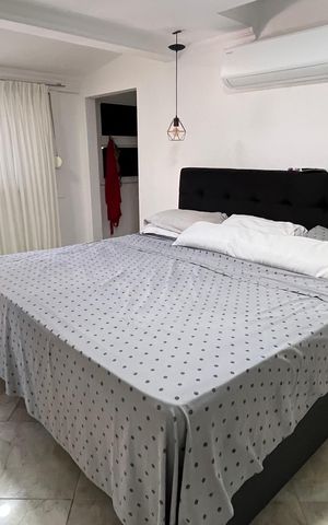 Casa de condomínio à venda com 366m², 5 quartos e 2 vagas Casa de condomínio à venda com 366m², 5 quartos e 2 vagasSuite 1