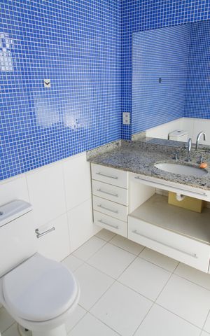 Apartamento à venda com 178m², 3 quartos e 3 vagas Apartamento à venda com 178m², 3 quartos e 3 vagasBanheiro Suite 3
