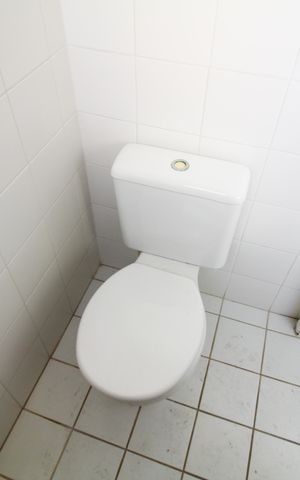 Apartamento à venda com 178m², 3 quartos e 3 vagas Apartamento à venda com 178m², 3 quartos e 3 vagasÁrea de Serviço Banheiro