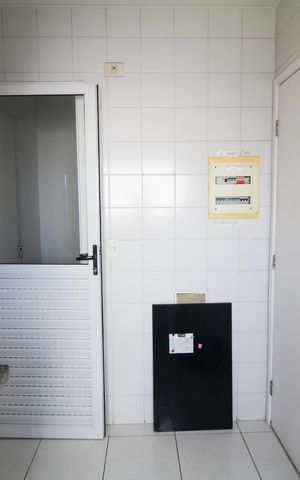 Apartamento à venda com 178m², 3 quartos e 3 vagas Apartamento à venda com 178m², 3 quartos e 3 vagasÁrea de Serviço