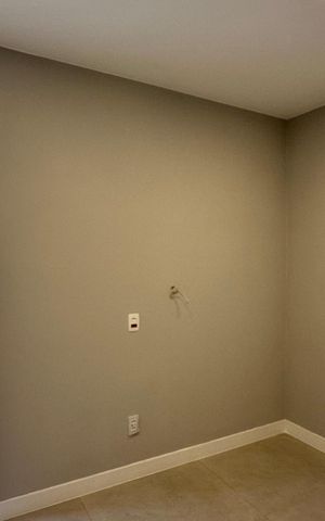 Casa à venda com 200m², 4 quartos e 2 vagas Casa à venda com 200m², 4 quartos e 2 vagasCloset da Suíte 4
