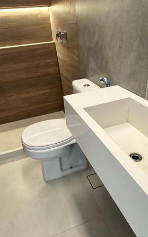 Casa à venda com 200m², 4 quartos e 2 vagas Casa à venda com 200m², 4 quartos e 2 vagasBanheiro da Suíte 3