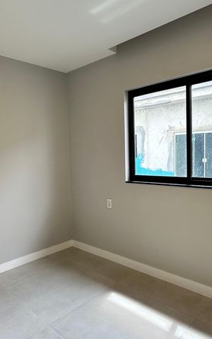 Casa à venda com 200m², 4 quartos e 2 vagas Casa à venda com 200m², 4 quartos e 2 vagasSuíte 3