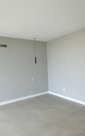 Casa à venda com 200m², 4 quartos e 2 vagas Casa à venda com 200m², 4 quartos e 2 vagasSuíte 4