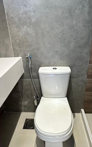 Casa à venda com 200m², 4 quartos e 2 vagas Casa à venda com 200m², 4 quartos e 2 vagasBanheiro da Suíte 1
