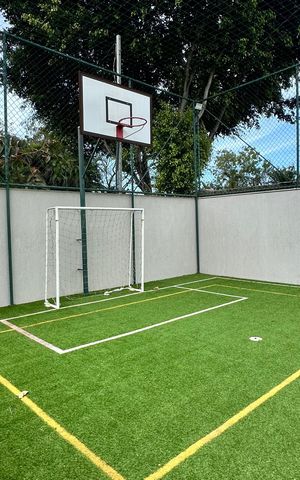 Casa à venda com 200m², 4 quartos e 2 vagas Casa à venda com 200m², 4 quartos e 2 vagasCampo