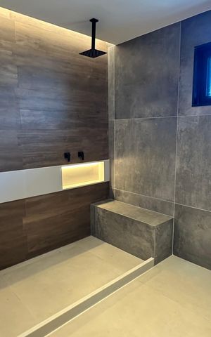 Casa à venda com 200m², 4 quartos e 2 vagas Casa à venda com 200m², 4 quartos e 2 vagasBanheiro da Suíte 4