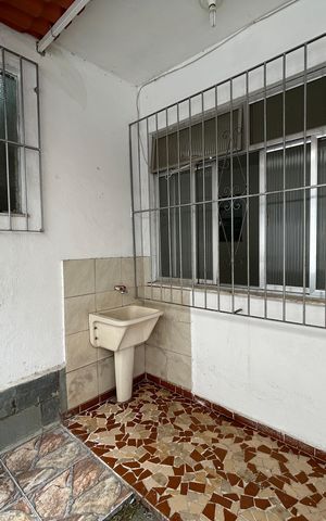 Apartamento à venda com 150m², 4 quartos e 1 vagaÁrea de Serviço