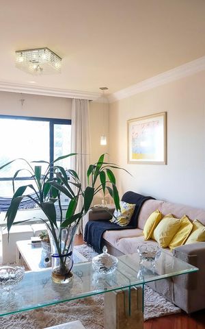 Apartamento à venda com 137m², 3 quartos e 2 vagasSala