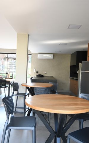 Casa de condomínio à venda com 200m², 3 quartos e 4 vagasÁrea comum - Salão de festas
