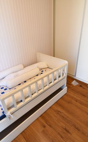 Casa de condomínio à venda com 200m², 3 quartos e 4 vagasSuíte 1