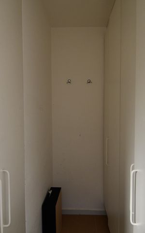 Casa de condomínio à venda com 200m², 3 quartos e 4 vagasÁrea de Serviço - Despensa