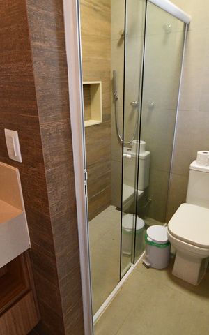 Casa de condomínio à venda com 200m², 3 quartos e 4 vagasBanheiro - Área de Lazer