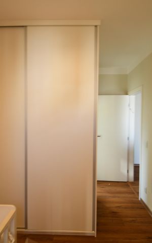 Casa de condomínio à venda com 200m², 3 quartos e 4 vagasSuíte 1