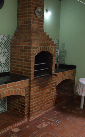 Casa à venda com 219m², 3 quartos e 3 vagas Casa à venda com 219m², 3 quartos e 3 vagasÁrea Gourmet