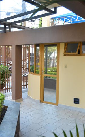 Apartamento à venda com 110m², 4 quartos e 2 vagasPortaria