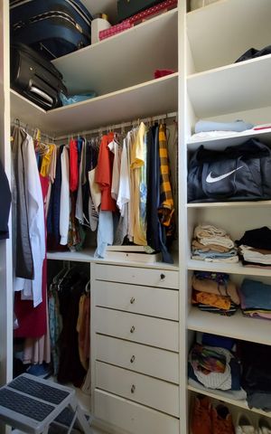 Casa de condomínio para alugar com 600m², 4 quartos e 2 vagasCloset da suíte 3