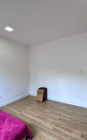 Casa para alugar com 150m², 4 quartos e 2 vagas Casa para alugar com 150m², 4 quartos e 2 vagasSuíte 2 - Banheiro