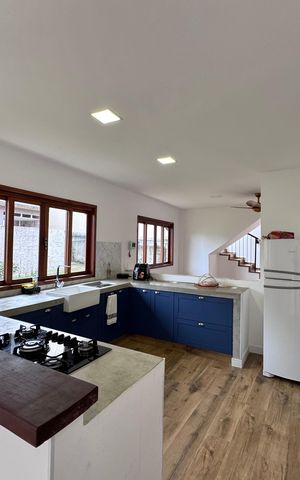 Casa para alugar com 150m², 4 quartos e 2 vagas Casa para alugar com 150m², 4 quartos e 2 vagasCozinha