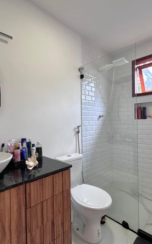 Casa para alugar com 150m², 4 quartos e 2 vagas Casa para alugar com 150m², 4 quartos e 2 vagasSuíte 2 - Banheiro