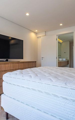 Apartamento à venda com 170m², 1 quarto e 2 vagas Apartamento à venda com 170m², 1 quarto e 2 vagasSuíte