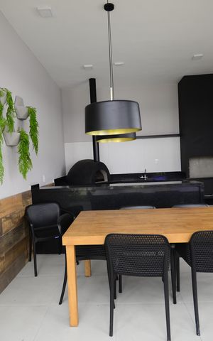 Apartamento à venda com 35m², 2 quartos e sem vagaÁrea comum