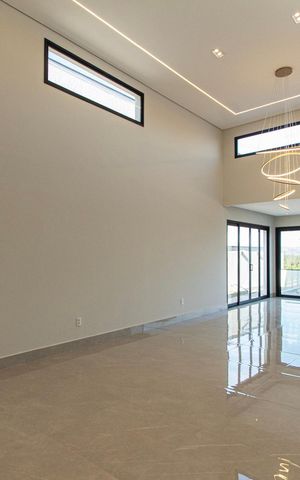 Casa de condomínio para alugar com 237m², 5 quartos e 6 vagas Casa de condomínio para alugar com 237m², 5 quartos e 6 vagasSala