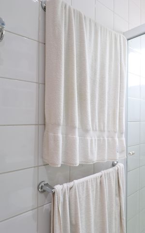 Apartamento à venda com 96m², 3 quartos e 2 vagasBanheiro da Suíte