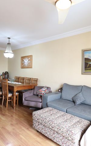 Apartamento à venda com 96m², 3 quartos e 2 vagasSala