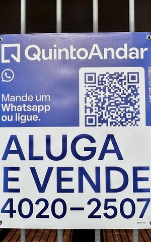 Casa à venda com 212m², 4 quartos e 4 vagasPlaca