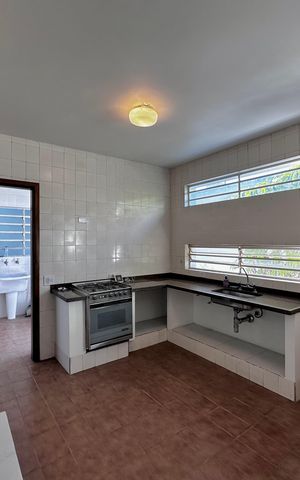 Casa à venda com 212m², 4 quartos e 4 vagasCozinha