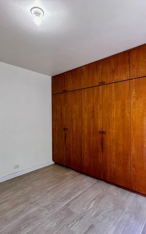 Casa à venda com 212m², 4 quartos e 4 vagasSuíte 1