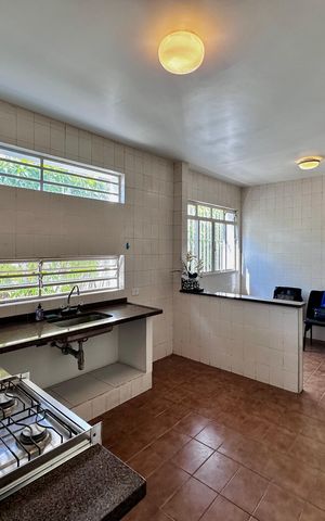 Casa à venda com 212m², 4 quartos e 4 vagasCozinha