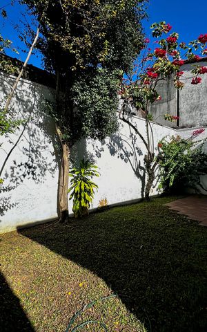 Casa à venda com 212m², 4 quartos e 4 vagasÁrea comum