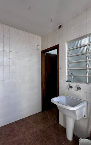Casa à venda com 212m², 4 quartos e 4 vagasÁrea de Serviço
