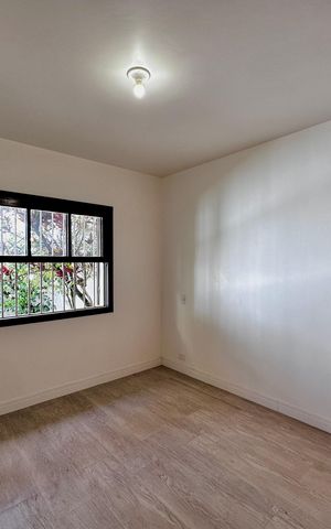 Casa à venda com 212m², 4 quartos e 4 vagasQuarto 1
