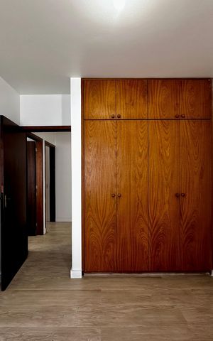 Casa à venda com 212m², 4 quartos e 4 vagasQuarto 2