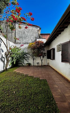 Casa à venda com 212m², 4 quartos e 4 vagasÁrea comum