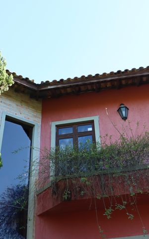 Casa de condomínio para alugar com 323m², 4 quartos e 5 vagasFachada