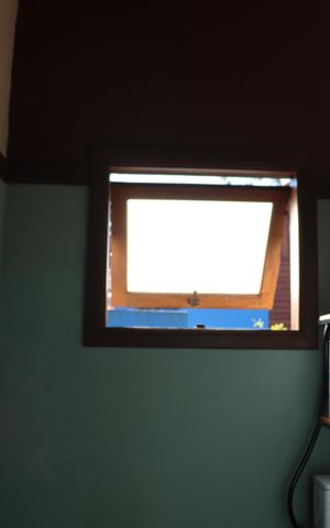 Casa de condomínio para alugar com 323m², 4 quartos e 5 vagasBanheiro da Suíte 2