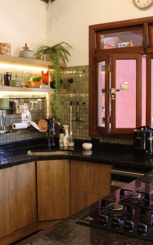 Casa de condomínio para alugar com 323m², 4 quartos e 5 vagasCozinha