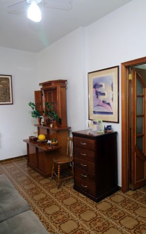 Casa à venda com 150m², 3 quartos e 3 vagasSala