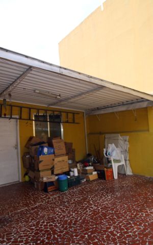 Casa à venda com 150m², 3 quartos e 3 vagasQuintal fundos