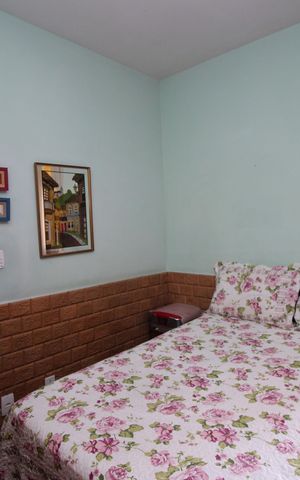 Casa à venda com 150m², 3 quartos e 3 vagasSuíte