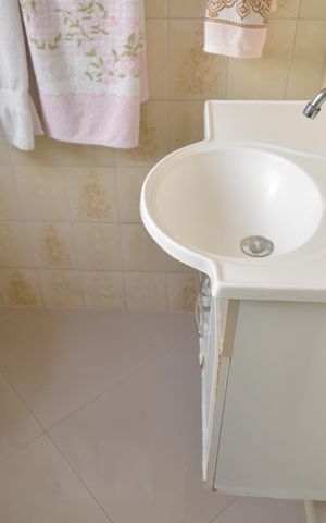 Casa à venda com 180m², 3 quartos e 2 vagasBanheiro Social