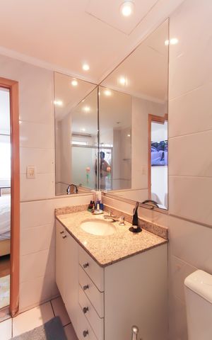 Apartamento à venda com 90m², 3 quartos e 2 vagas Apartamento à venda com 90m², 3 quartos e 2 vagasBanheiro da Suíte 3
