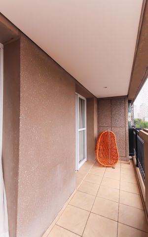 Apartamento à venda com 90m², 3 quartos e 2 vagas Apartamento à venda com 90m², 3 quartos e 2 vagasVaranda