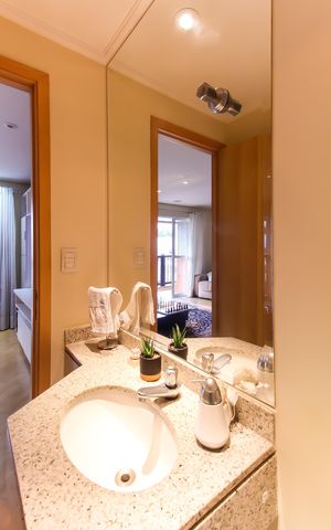 Apartamento à venda com 90m², 3 quartos e 2 vagas Apartamento à venda com 90m², 3 quartos e 2 vagasLavabo