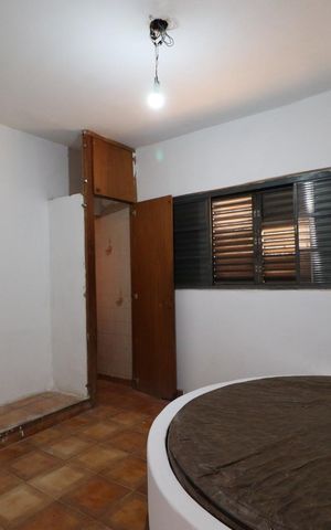 Casa para alugar com 400m², 4 quartos e 4 vagas Casa para alugar com 400m², 4 quartos e 4 vagasSuíte 2