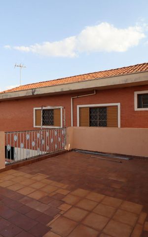 Casa para alugar com 400m², 4 quartos e 4 vagas Casa para alugar com 400m², 4 quartos e 4 vagasSacada